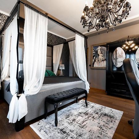 Premium Apt Kosice Center 3 Room 150M2 Hlavna Ulica Kültér fotó