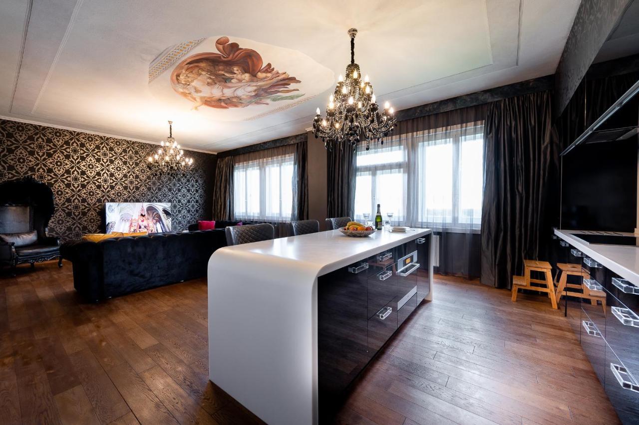 Premium Apt Kosice Center 3 Room 150M2 Hlavna Ulica Kültér fotó